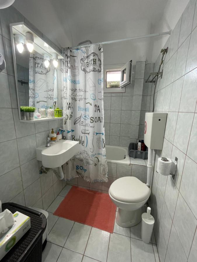 Comfy Myrvalis Apartment 阿吉亚特拉萨 外观 照片